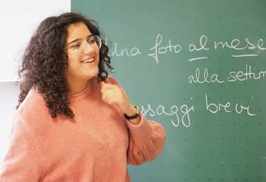 Italienische Studentin unterstützt Fremdsprachenunterricht am GG (vor Corona)