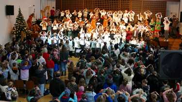 Grundschulkonzert zu Weihnachten - Musik zum Mitmachen!