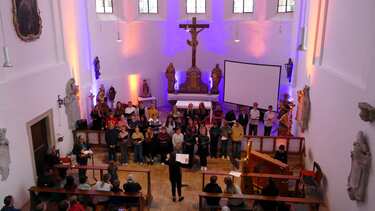 Nacht der offenen Kirchen - musikalische und besinnliche Beiträge des Gabrieli-Gymnasiums in der Peterskirche