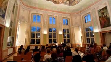 Virtuoses Klavierkonzert in der Sommerresidenz