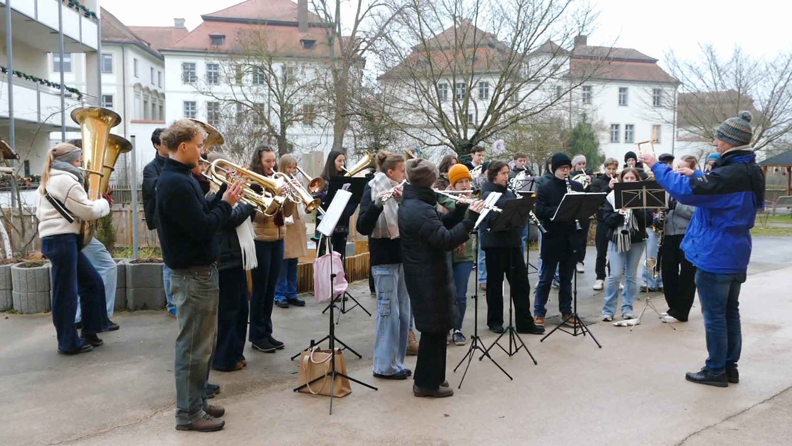 Das Sinfonische Blasorchester des GG spielt im Heilig-Geist-Spital