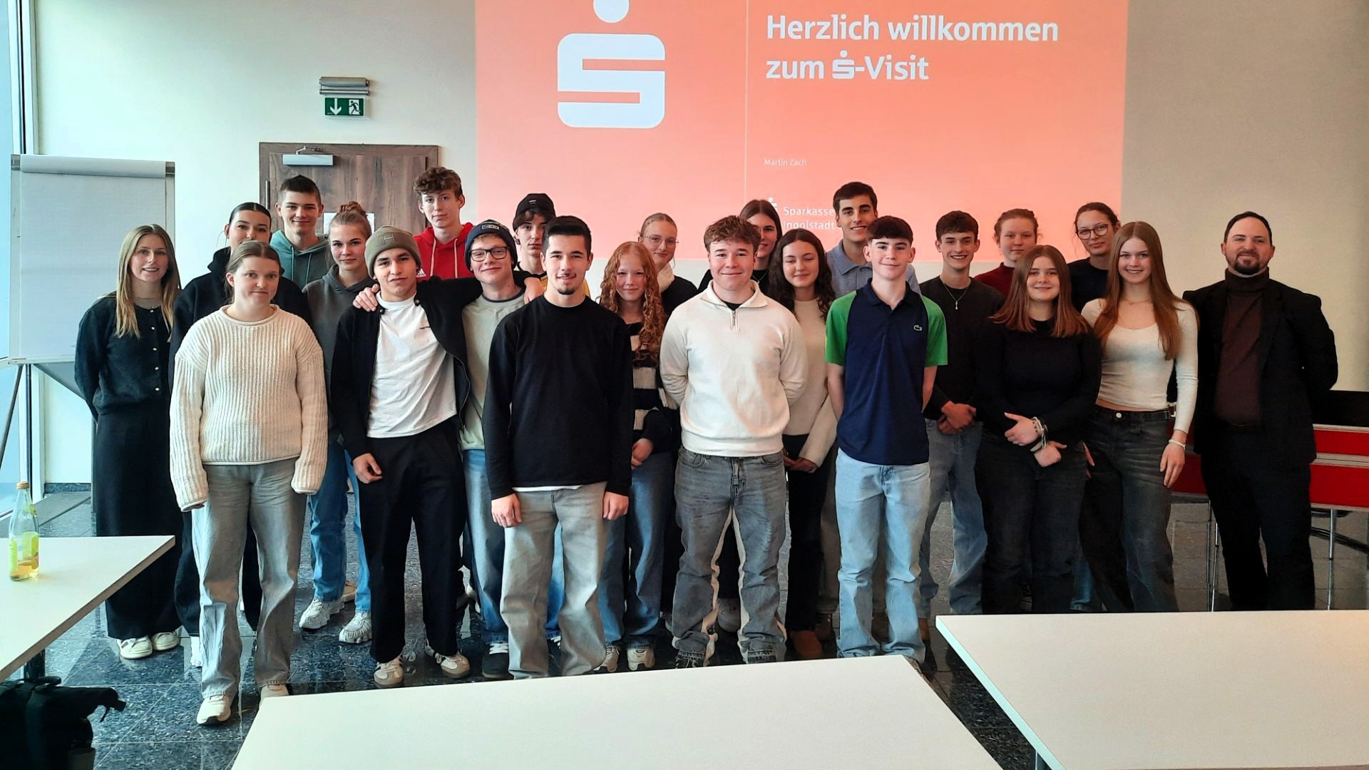 Weil´s um mehr als Geld geht! - Sparkassen-Visit mit der 10B